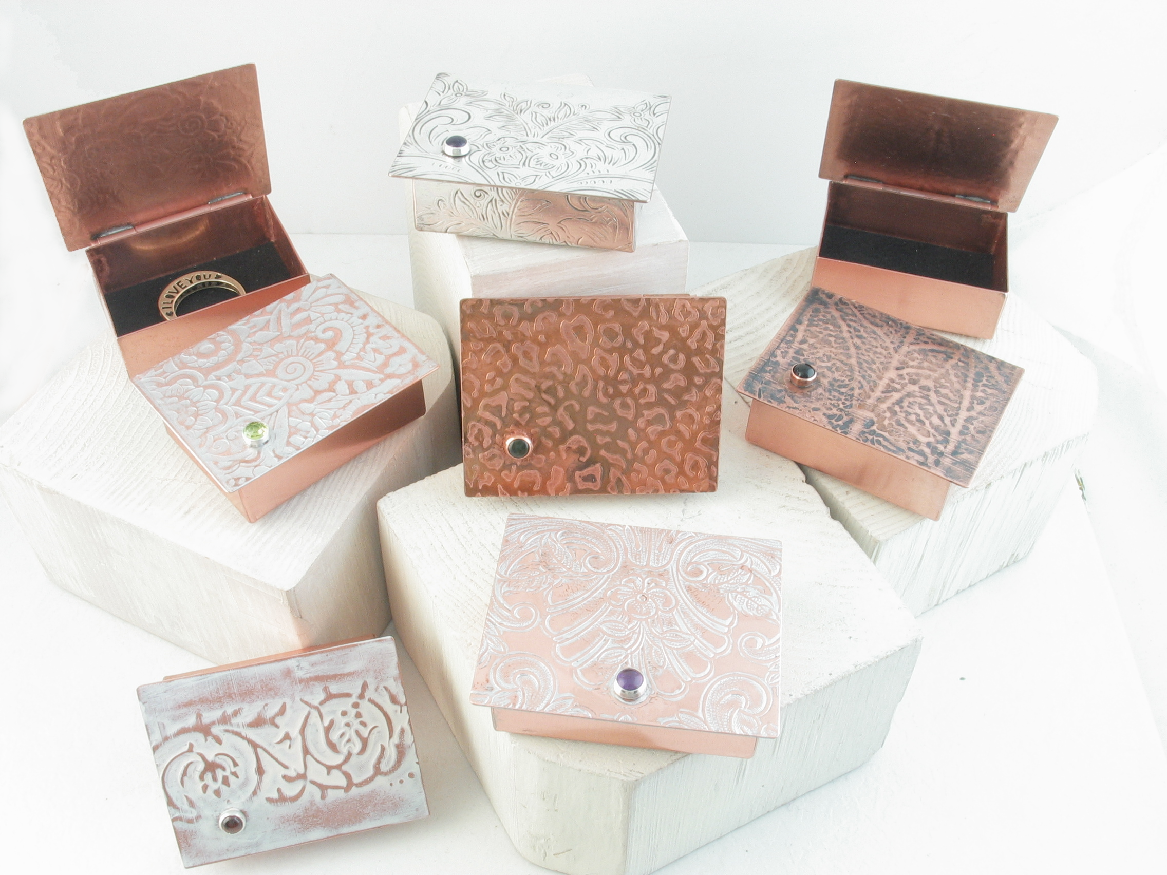 Tiny Hinge Lid Solid Copper Trinket Box with Black Onyx gemstone